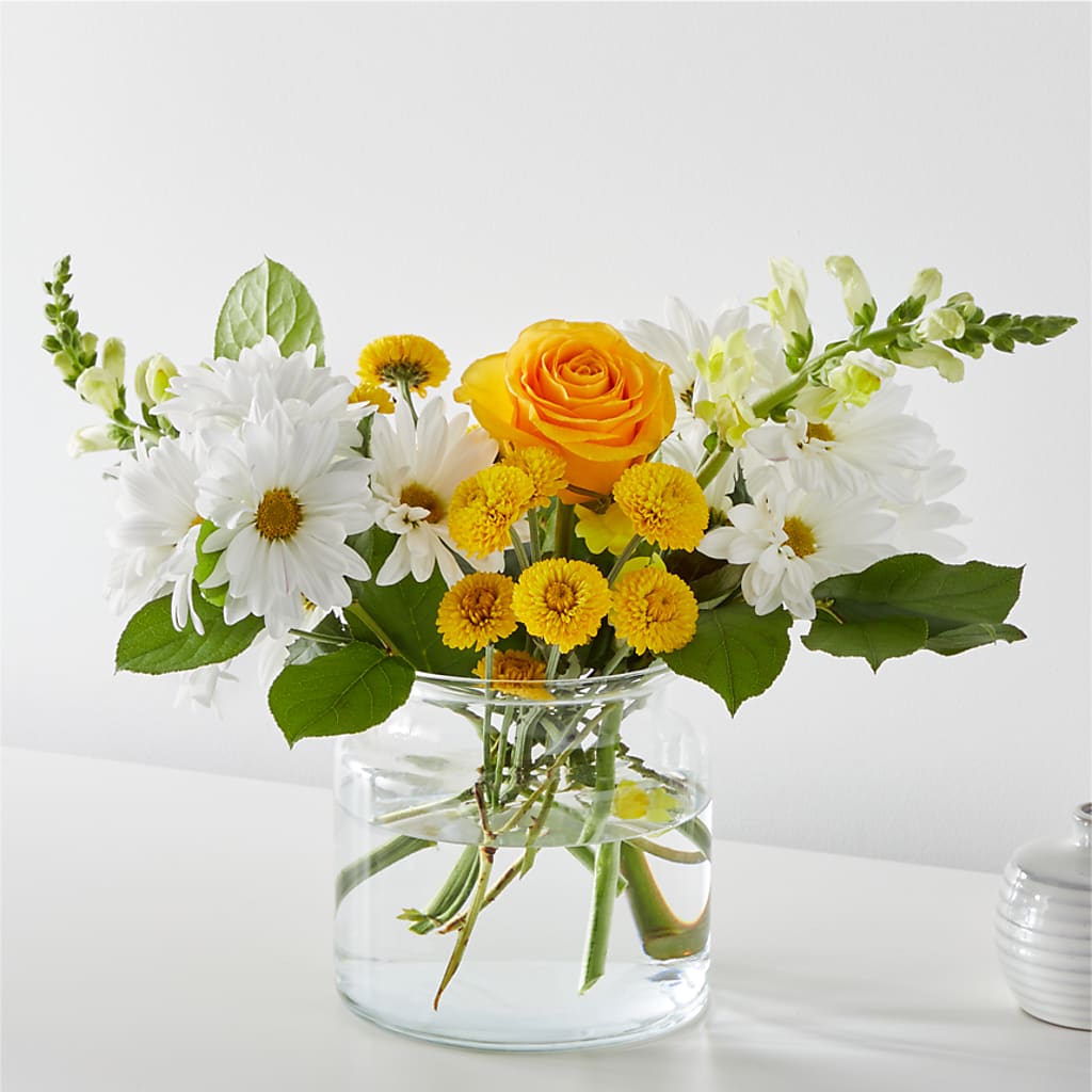 Sun Salutation Bouquet – Black Orchid Florist, Santa Ana CA