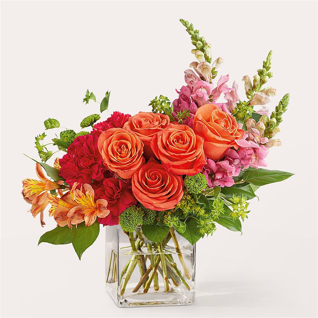 Cosmopolitan Bouquet – Black Orchid Florist, Santa Ana CA