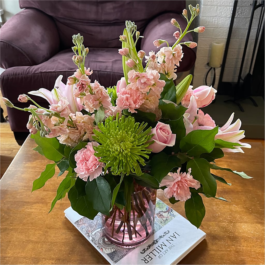 Pretty in Pink Bouquet – Black Orchid Florist, Santa Ana CA