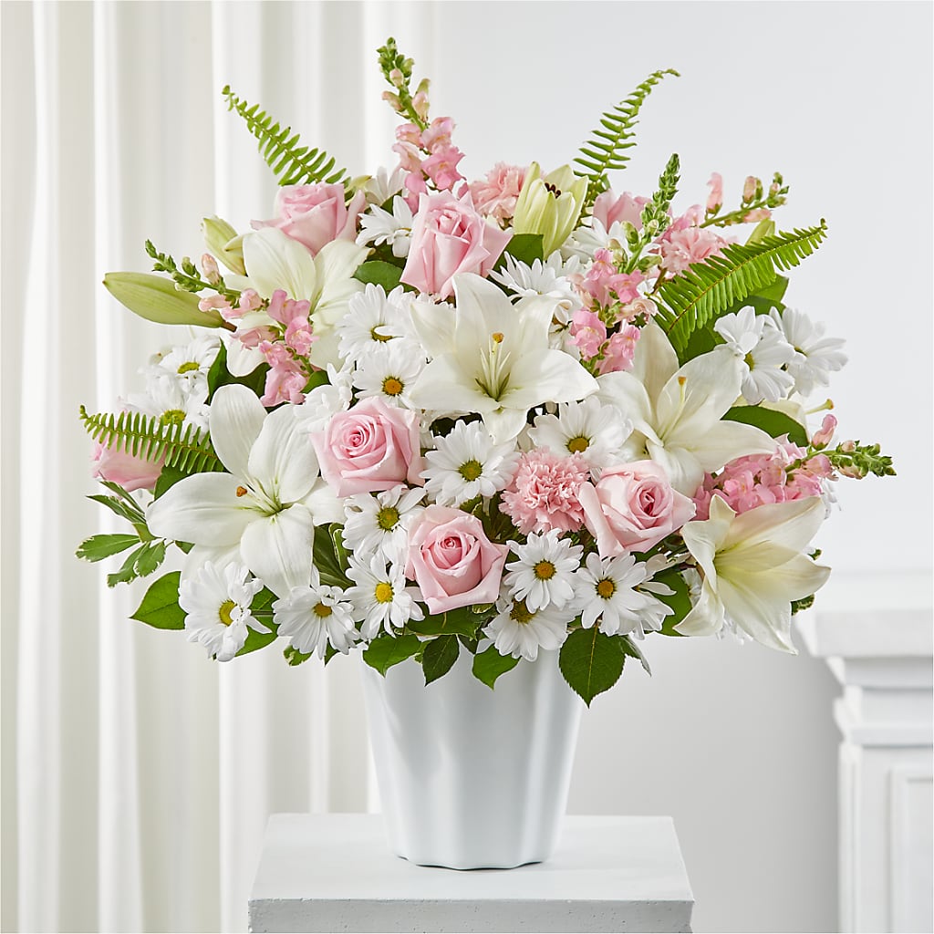 Soft Touch Tabletop Basket – Black Orchid Florist, Santa Ana CA