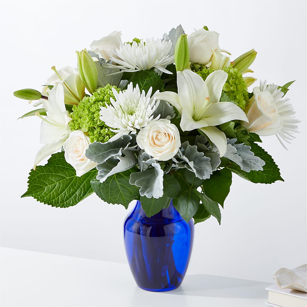 Snowy Dreams Bouquet – Black Orchid Florist, Santa Ana CA