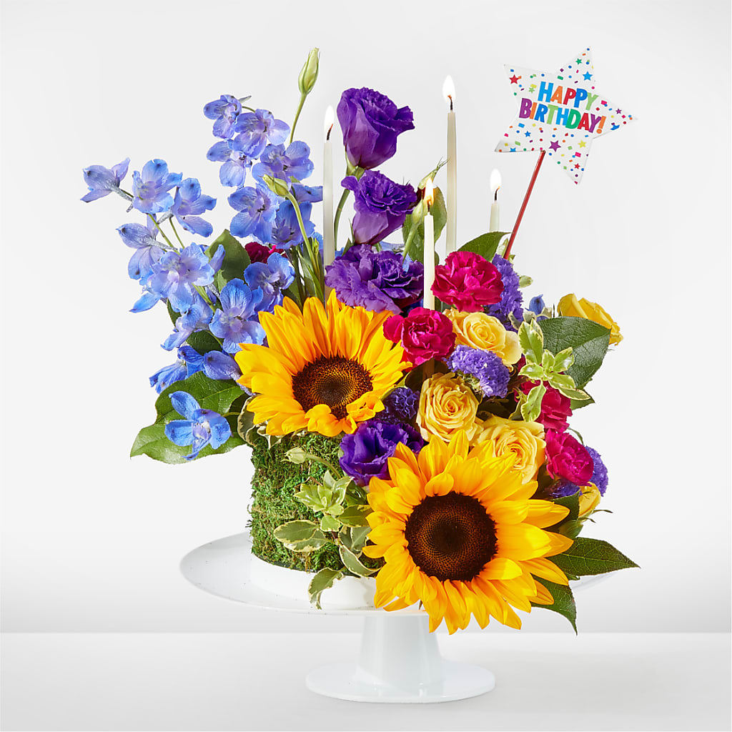 Star of the Day Floral Cake – Black Orchid Florist, Santa Ana CA