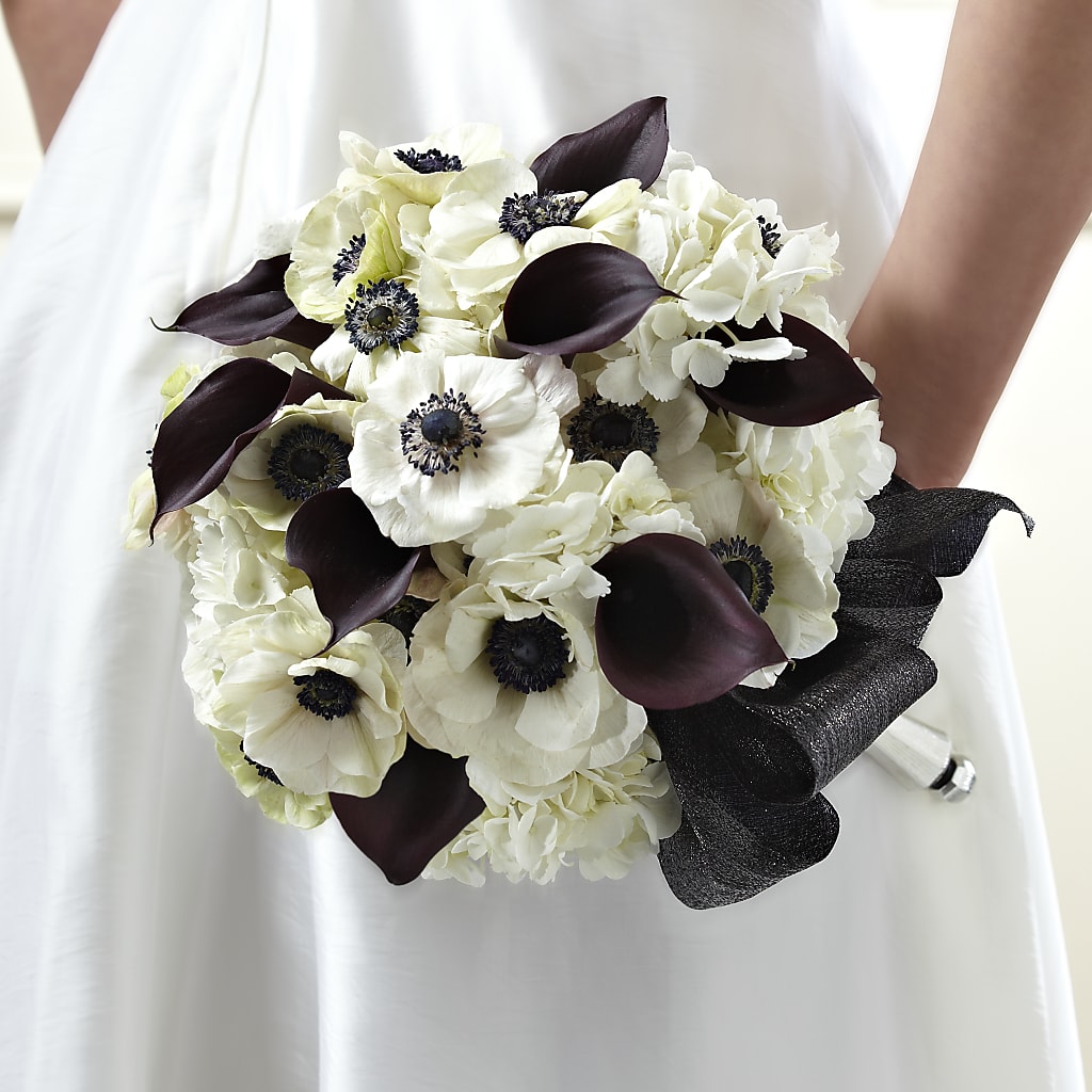 To Have and To Hold Bouquet – Black Orchid Florist, Santa Ana CA