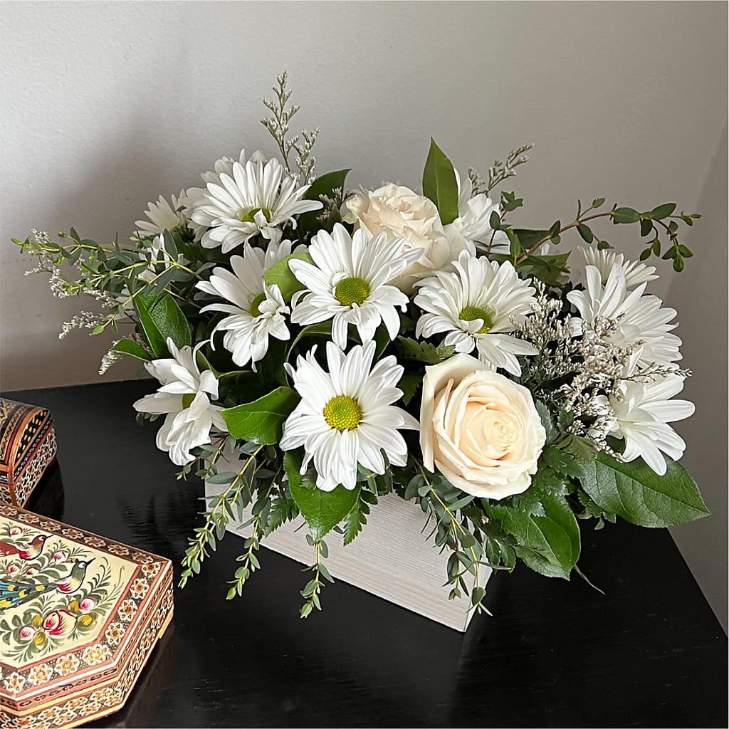 Fresh Linen Box Bouquet –  Black Orchid Florist, Santa Ana CA