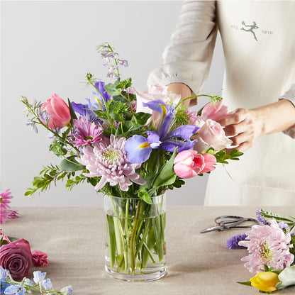 Pastel Tradition - A Florist Original –  Black Orchid Florist, Santa Ana CA