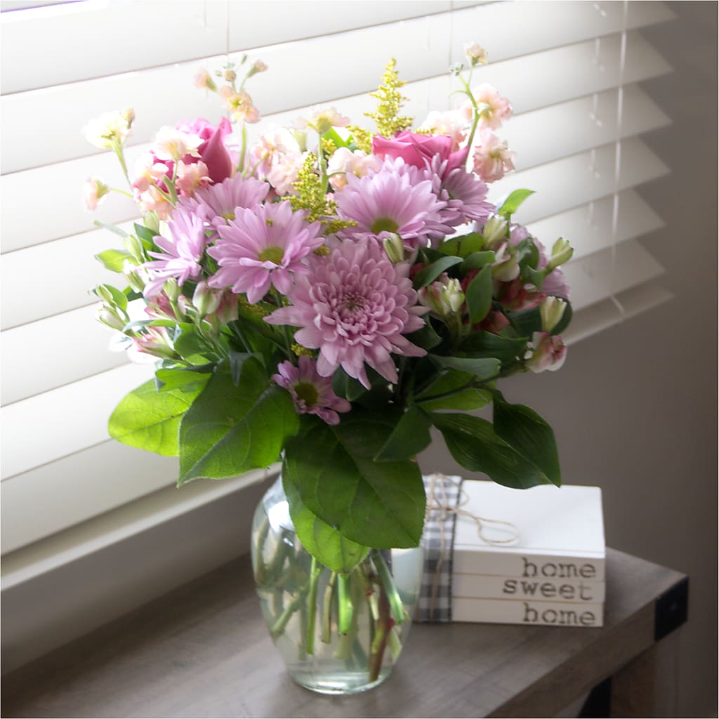 Pastel Tradition - A Florist Original –  Black Orchid Florist, Santa Ana CA