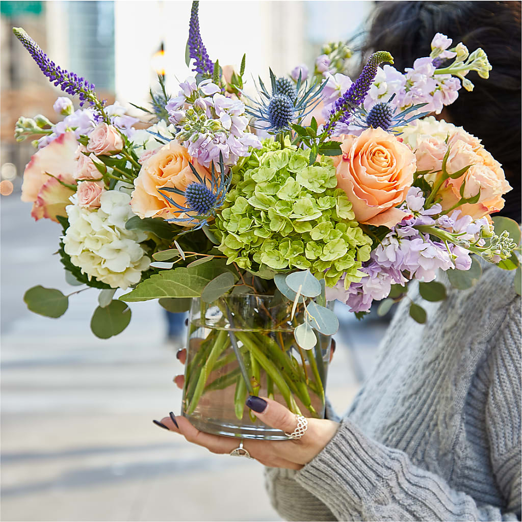 Porch Swing Bouquet –  Black Orchid Florist, Santa Ana CA