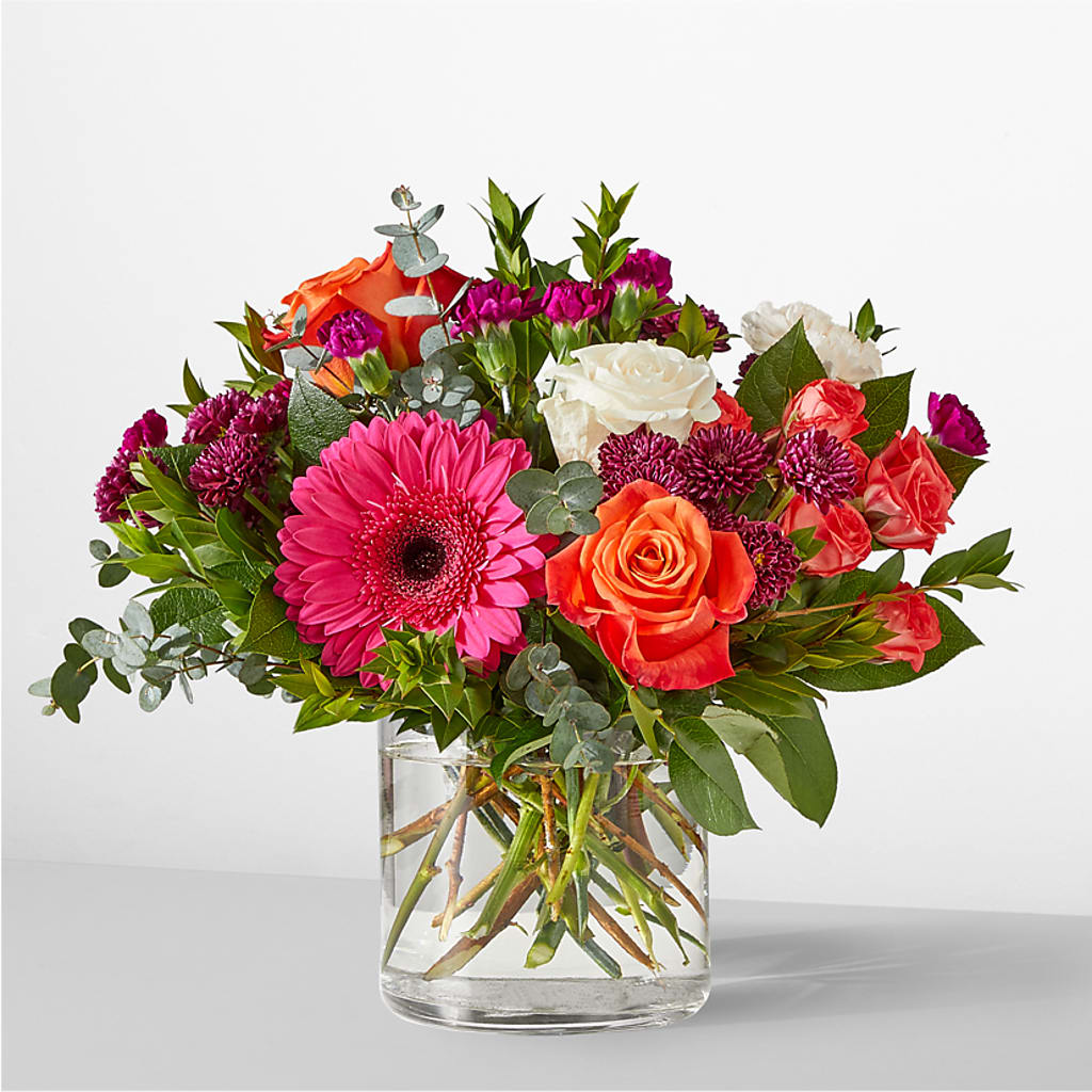 Smell the Roses Bouquet –  Black Orchid Florist, Santa Ana CA
